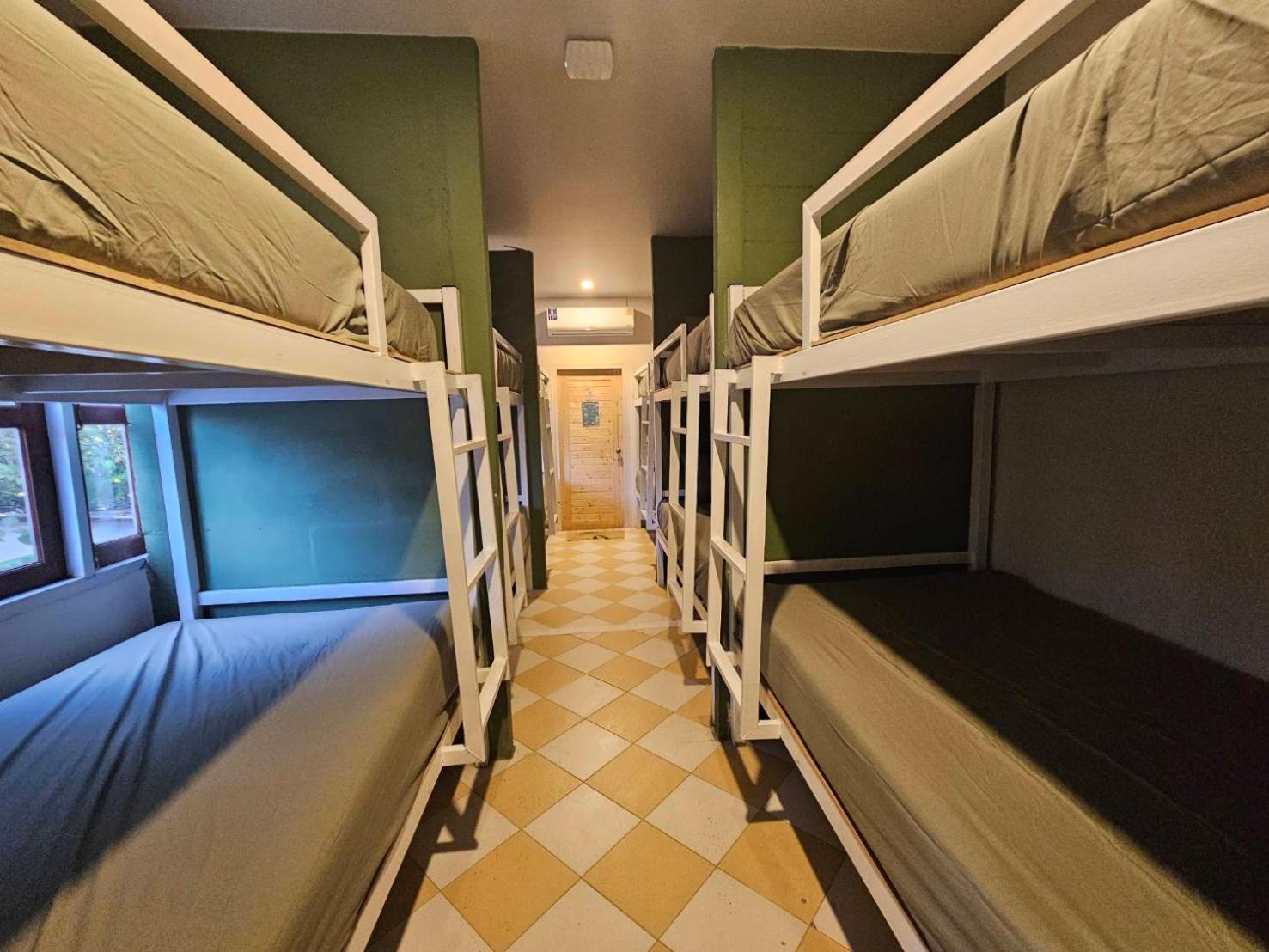 Hao Norn Hostel Thong Sala Exteriér fotografie